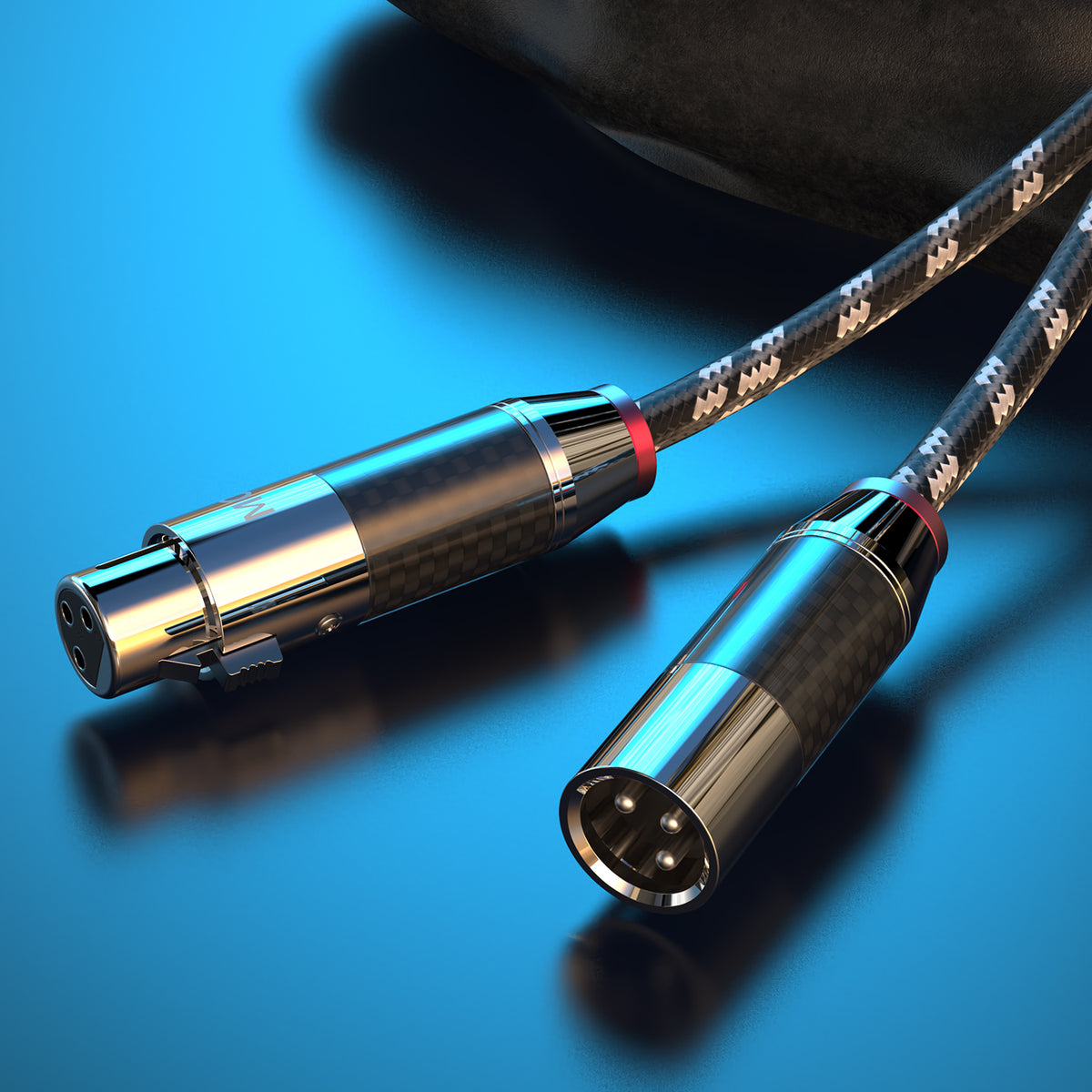 MOSHOU professional XLR male to female audio cable close-up